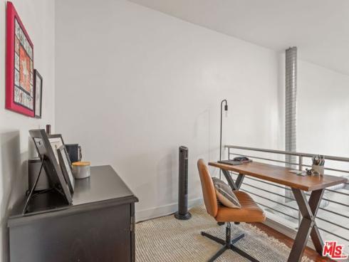 25  Delancy  , Irvine, CA