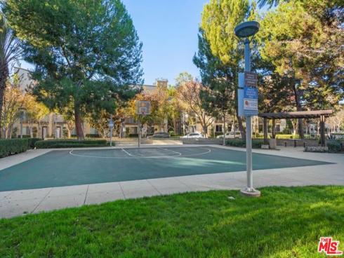 25  Delancy  , Irvine, CA