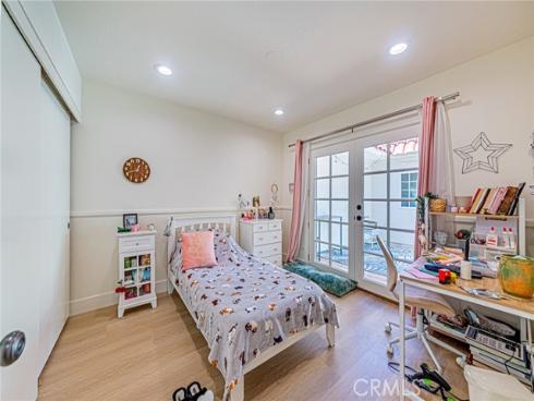 26  Seton  , Irvine, CA