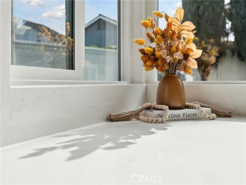 27  New Meadow  , Irvine, CA