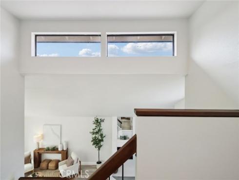 27  New Meadow  , Irvine, CA