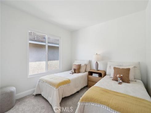 27  New Meadow  , Irvine, CA