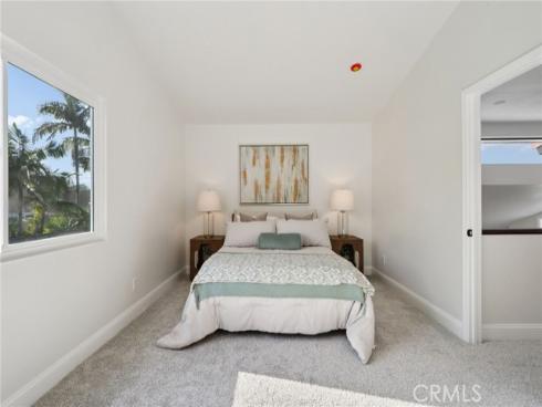 27  New Meadow  , Irvine, CA