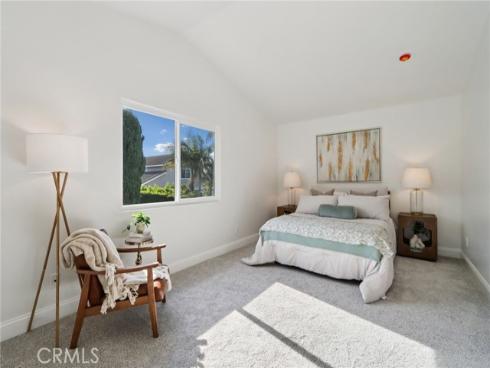 27  New Meadow  , Irvine, CA