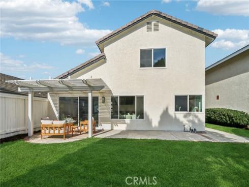 27  New Meadow  , Irvine, CA