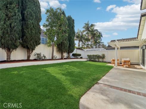 27  New Meadow  , Irvine, CA