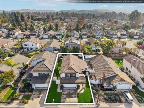 27  New Meadow  , Irvine, CA