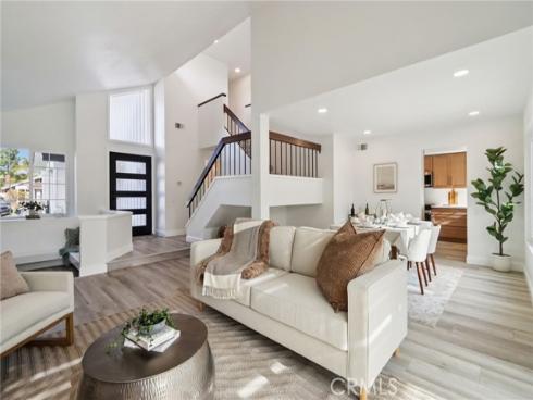 27  New Meadow  , Irvine, CA