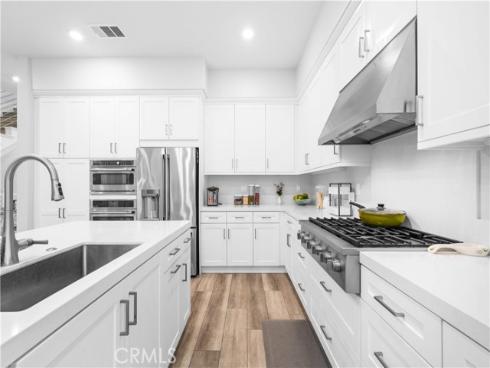 119  Glance  , Irvine, CA