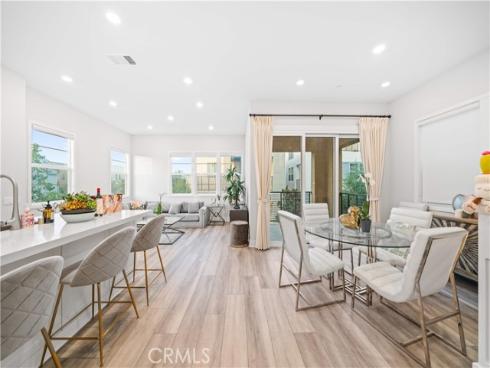 119  Glance  , Irvine, CA