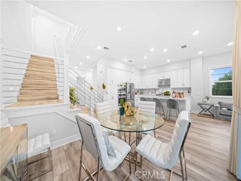 119  Glance  , Irvine, CA