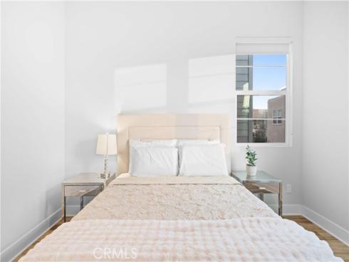 119  Glance  , Irvine, CA