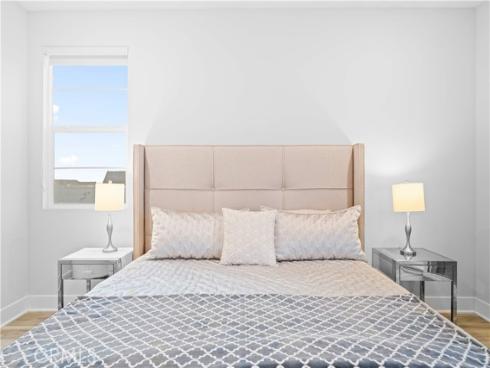 119  Glance  , Irvine, CA