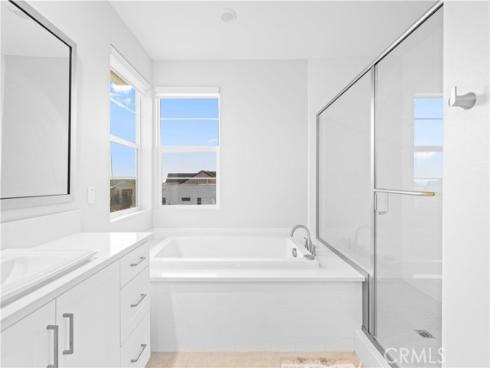 119  Glance  , Irvine, CA