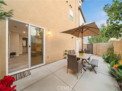 119  Glance  , Irvine, CA