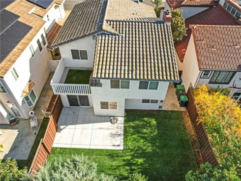 7  Chattanooga  , Irvine, CA