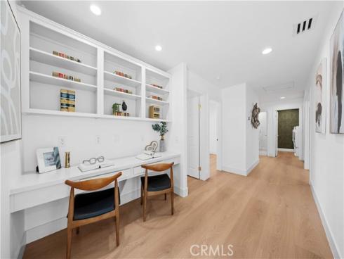 33  Winterfield   Road, Irvine, CA