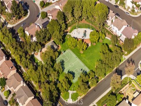 33  Winterfield   Road, Irvine, CA