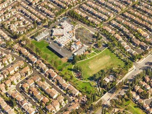 33  Winterfield   Road, Irvine, CA