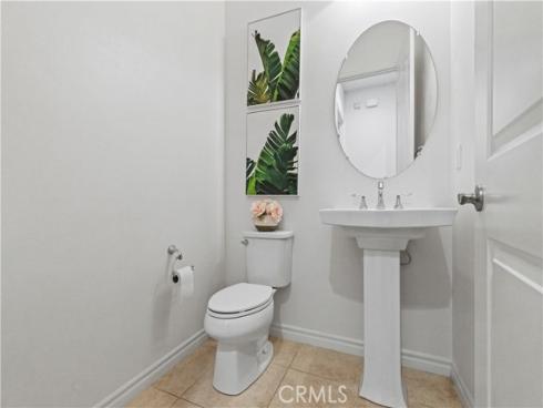 164  Newall  , Irvine, CA