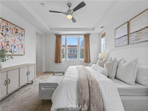 164  Newall  , Irvine, CA