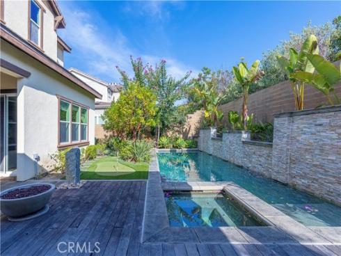 164  Newall  , Irvine, CA