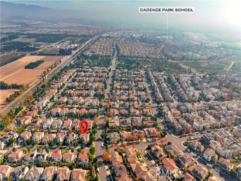 164  Newall  , Irvine, CA