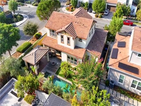 164  Newall  , Irvine, CA