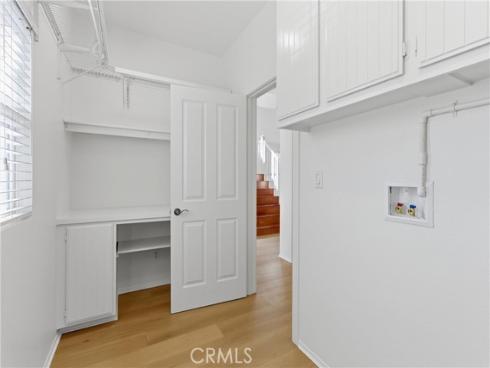 55  Essex  , Irvine, CA