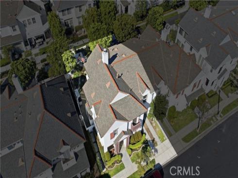 55  Essex  , Irvine, CA