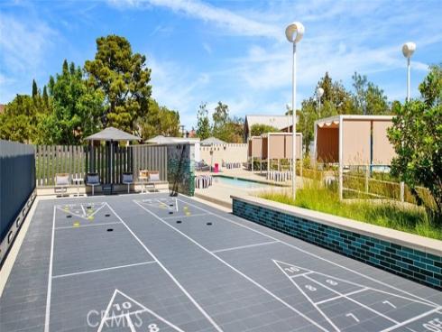 648  Sonia  , Irvine, CA