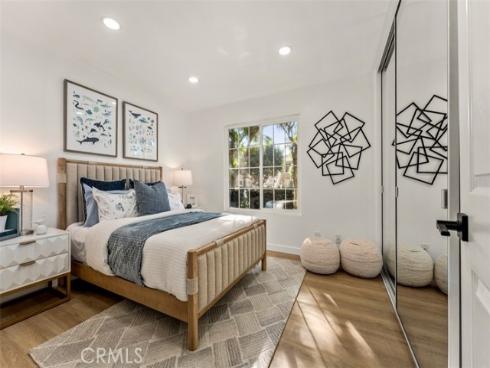 12  Woodleaf  , Irvine, CA