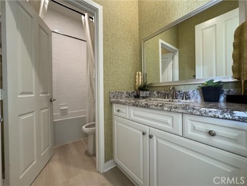 137  Smallwheel  , Irvine, CA