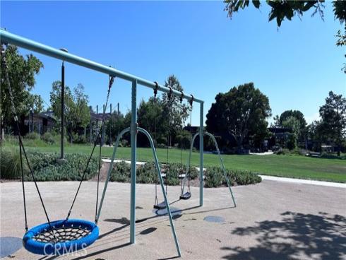 137  Smallwheel  , Irvine, CA