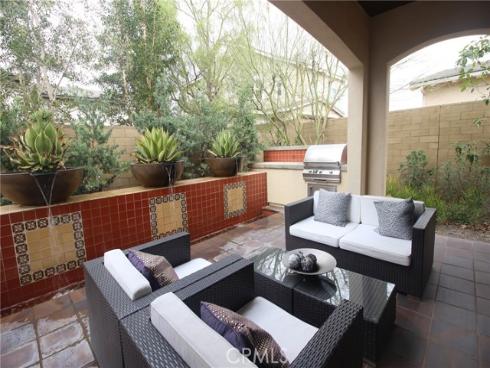 137  Smallwheel  , Irvine, CA