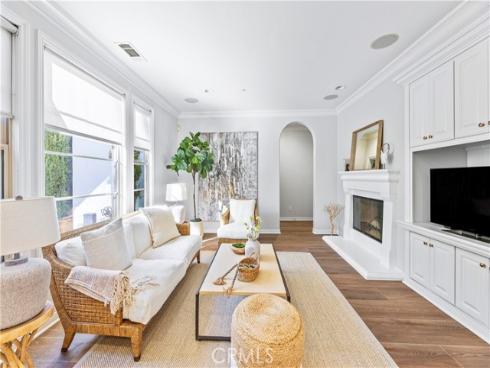 54  Valley Terrace  , Irvine, CA