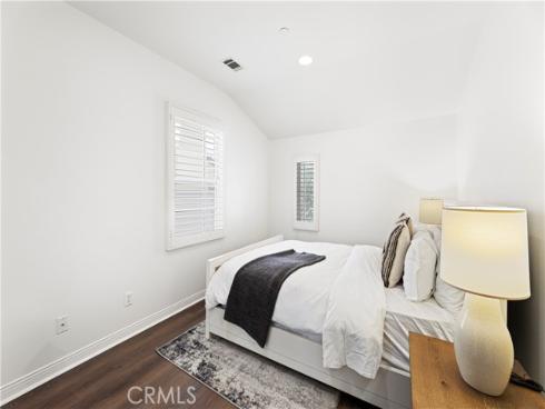 54  Valley Terrace  , Irvine, CA