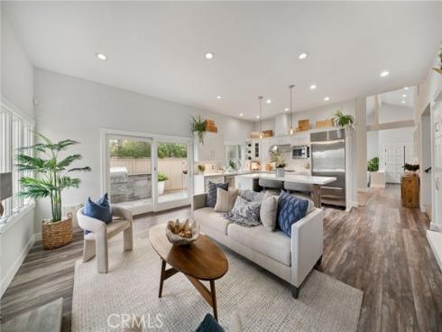 26  Windflower  , Irvine, CA