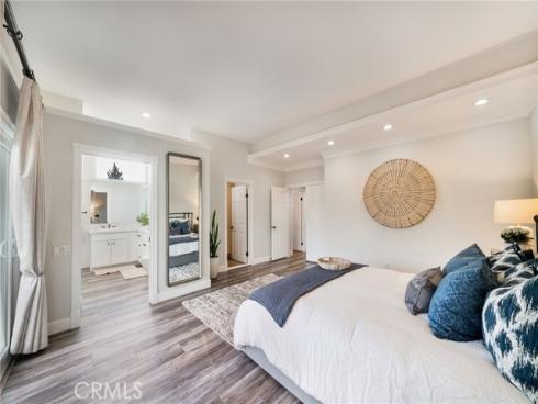 26  Windflower  , Irvine, CA