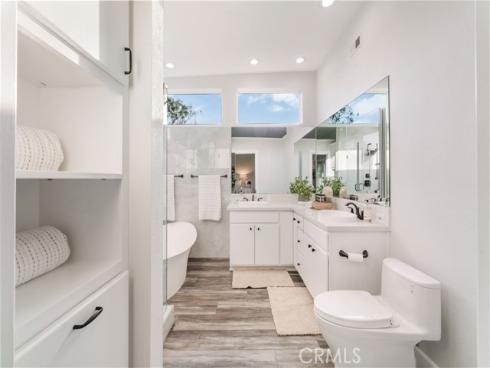 26  Windflower  , Irvine, CA