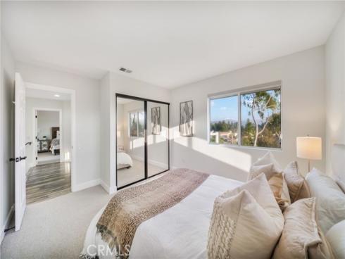 26  Windflower  , Irvine, CA