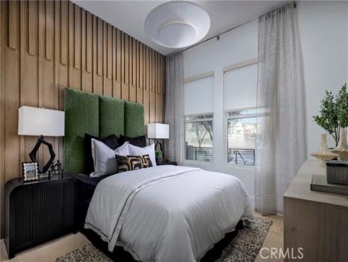 136  Creation  , Irvine, CA