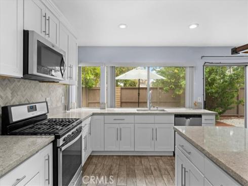 6  Banyan Tree  , Irvine, CA