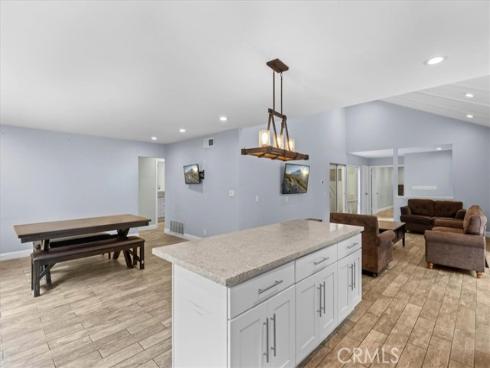 6  Banyan Tree  , Irvine, CA