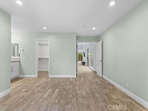 6  Banyan Tree  , Irvine, CA