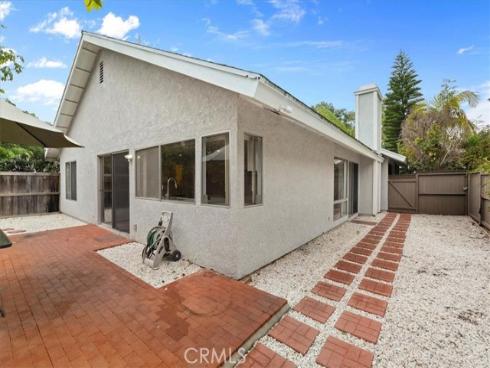 6  Banyan Tree  , Irvine, CA