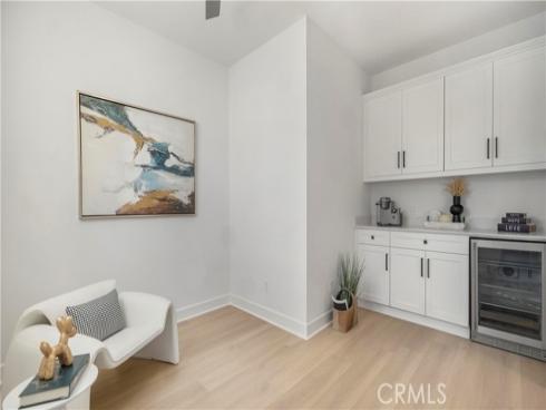 138  Jayhawk  , Irvine, CA