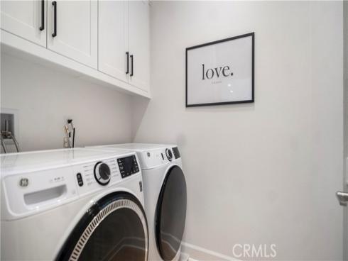 138  Jayhawk  , Irvine, CA