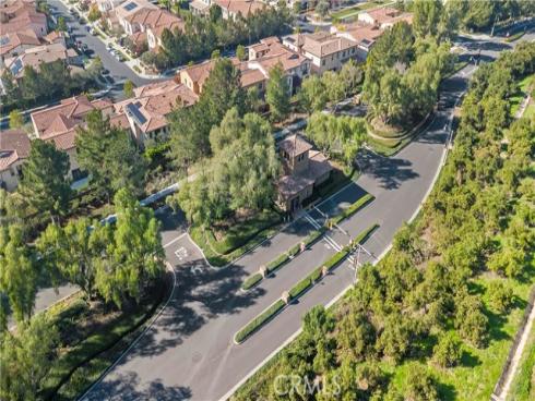 138  Jayhawk  , Irvine, CA