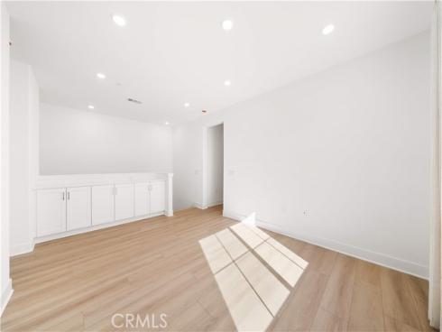 297  Shoveler  , Irvine, CA